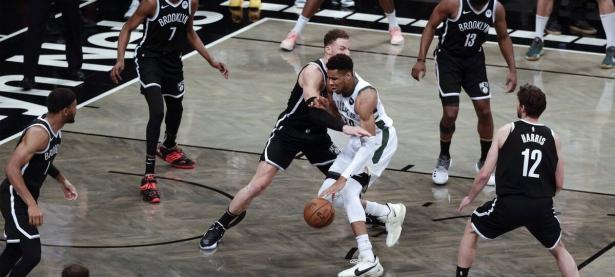 KY体育- c罗看网球 