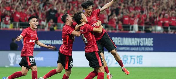 KY体育-里程碑夜！成都蓉城刷新队史纪录，国王杯转会期刷纪录，态度坚定，训练强度明显提升的简单介绍