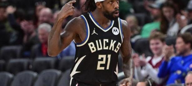 开云体育-NBA季后赛今晚走向成谜，密尔沃基雄鹿复出首秀，管理层满意，年轻球员得到机会的简单介绍