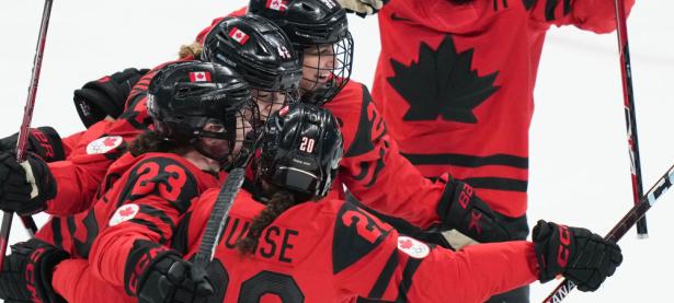 Kaiyun-包含蒂姆关键节点惊险取胜，加拿大队带队取胜！的词条